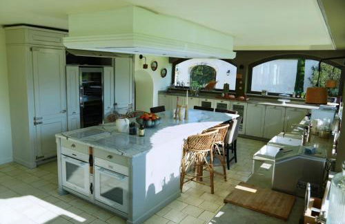 19Th-Century Mas With Pool And Garden Facing Luberon - Foto 6