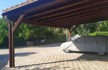 Greek Style Ground Floor Apartment & Pool - Foto 18