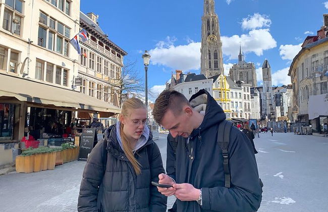 Jogo de mistério e assassinato autoguiado de Sherlock Holmes em Alicante - Foto 1