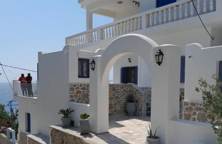 George's Home Platy Gyalos - Photo 3