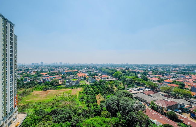 Cozy and Simple Living Studio Apartment at Cinere Resort - Photo 16