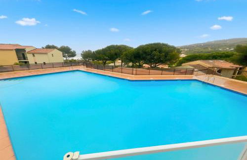 Appart avec terrasse, piscine, tennis et pétanque - Foto 22