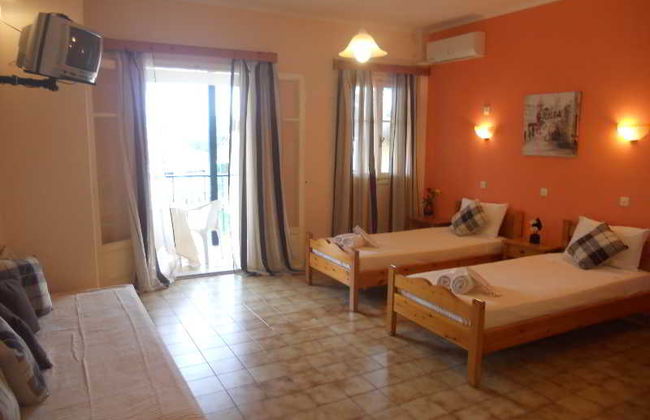 Elli Marina Studios & Apartments - Foto 6