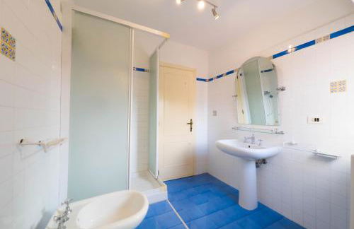 CENTRO, WIFI, CLIMA a DUE PASSI DAL MARE - Foto 8