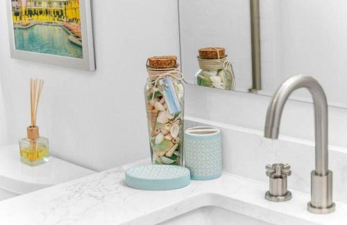 Luxury Beachside Condo 1 Steps to the Beach - Foto 41