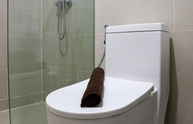 Comfort 2Br At Daan Mogot City Apartment - Photo 16