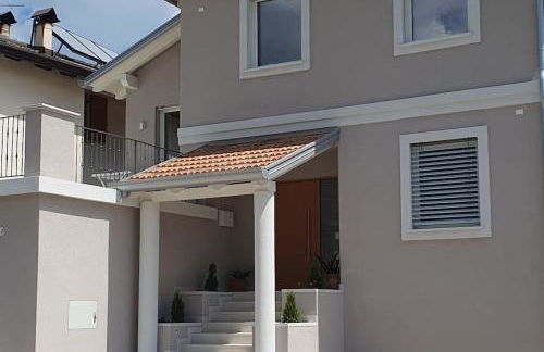 Living with style between mountains & apple orchards - Foto 2