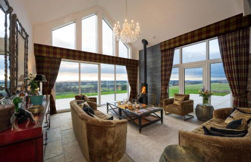 Kipney Farmhouse with hot tub - Photo 29