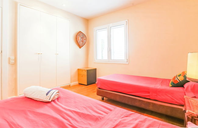 Just 10 Minutes From Sitges, House With Private Garden and Pool- - Foto 6