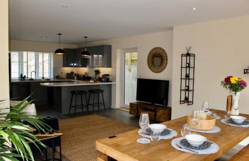 No 1 The Paddock - Spacious holiday home with a hot tub - Foto 9