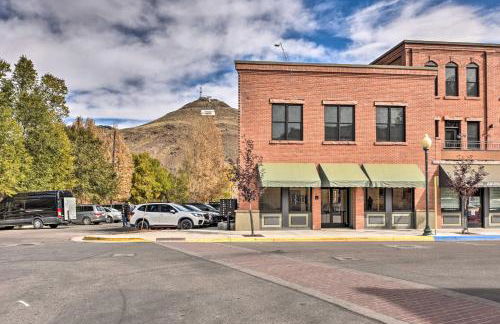 0660 Dtwn Salida Condo with Balcony - Foto 36