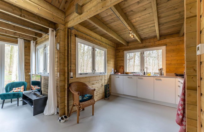 Cozy Holiday Home With a Private Garden - Photo 9