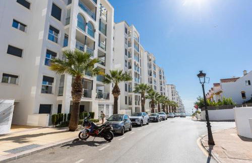 Estepona Puerto Blanco - Modern Luxury Apartment - Photo 20