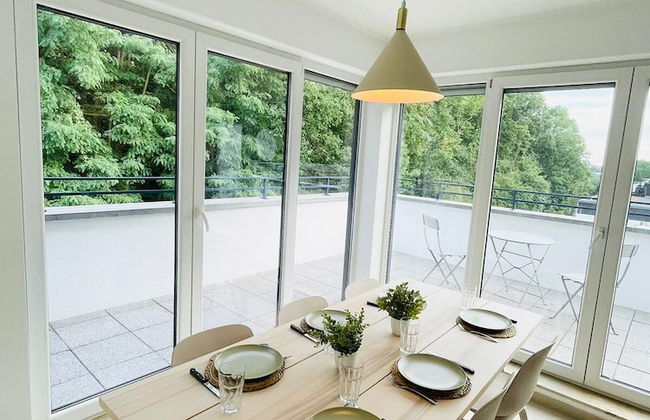 Luxury Green Penthouse Terrace & Parking - Photo 16