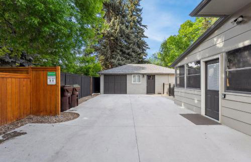 Historic Mountain Ave Bungalow - Walk Everywhere! - Foto 23