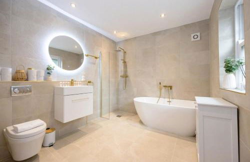 GuestReady - Georgian Quarter retreat with terrace - Foto 5