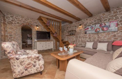 Holiday home Stipanovi Dvori with jacuzzi and pool - Foto 31