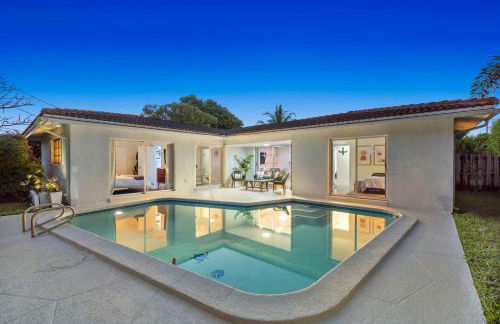 Charming Coral Ridge 2BR 2BA Near Beach plus Pool - Foto 51