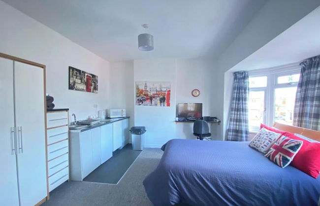 3 Bed House - Sleeps 5 - Wifi, Parking - Foto 1