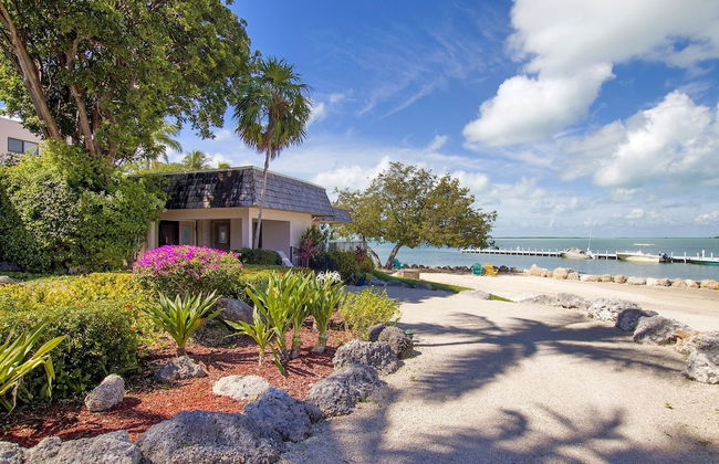 Bayfront Townhouse Located In The Lush Tropical Setting Of Rock Harbor Club. 2 Bedroom Condo by RedAwning - Foto 39