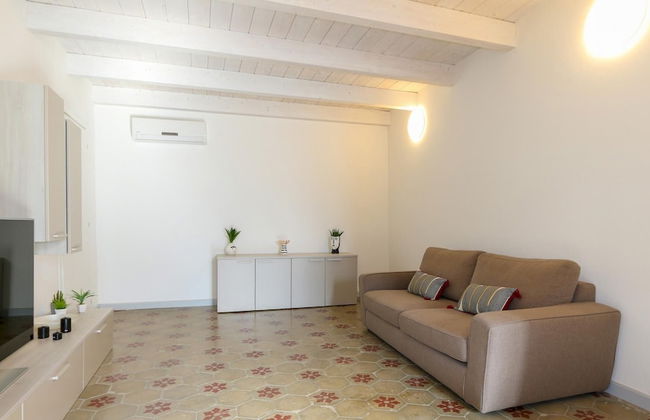 Welcomely - Xenia Boutique House 5 - Photo 16