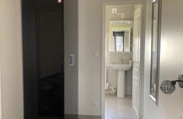 Maison Goussainville - Aéroport ROISSY CHARLES DE GAULLES & PARIS - Foto 7