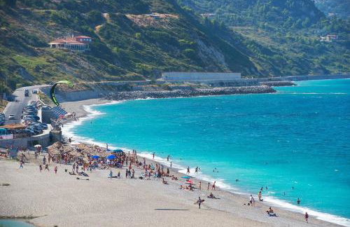 Blue Dream Villa Kymi Evia-Platana Village - Photo 32