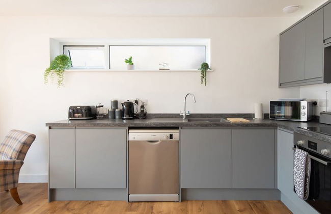 3BR Stylish Home Sea View Walk to East Wittering - Foto 65