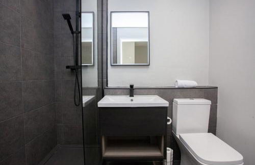 Stylish and Modern 2 Bed House - Foto 15