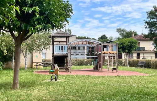 No 10 Vic Fezensac - Photo 23