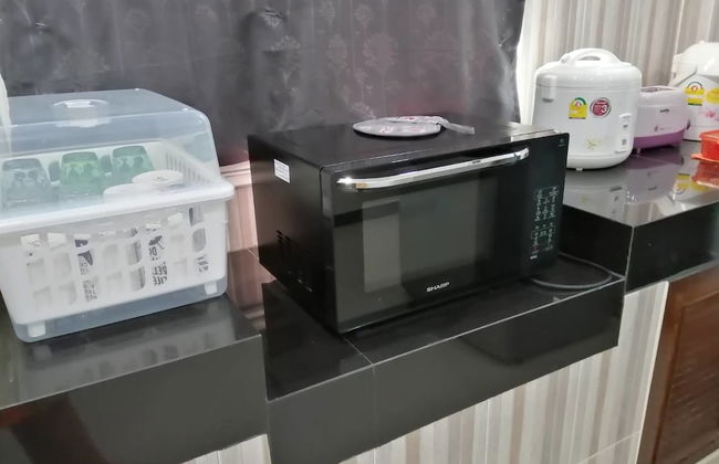 Baan Dear Home Stay - Photo 23