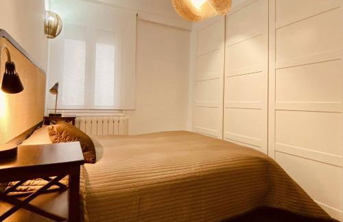 Quiet and Cozy Downtown Apartment - Foto 6