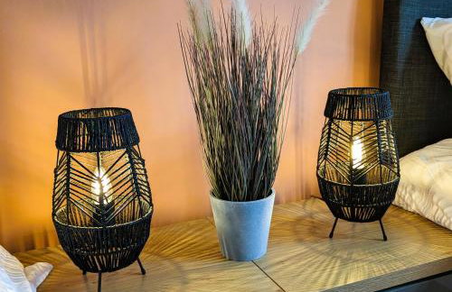 6 Guests * 4 Bedroom * Free Wi-Fi - Photo 20