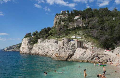 Diana Holiday Home - Foto 26