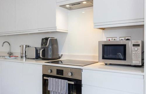 Brooklyn Mews-Free Parking-Village Location - Photo 6