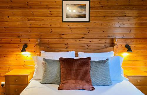 Luxury Wood Lodge with sauna, log burner & private woodland garden - Wnion Wood Lodge - Foto 20