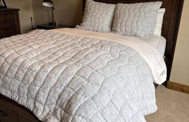 Brasada Getaway-> Privacy, Hot Tub & Theater Room! - Foto 26