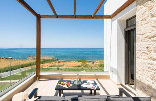 Beachfront Nymphes Aigli with Private Pool, Children Area & BBQ - Photo 29