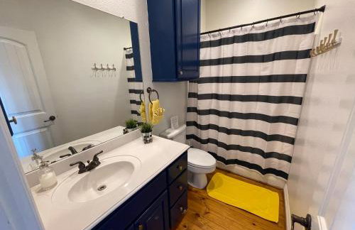 Laidback, Spacious Luxury with Hot Tub, Fully Stocked and Private Beach Access - Foto 17