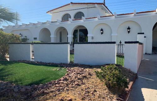 Alicia Alibi vintage Vegas pool house - Foto 69