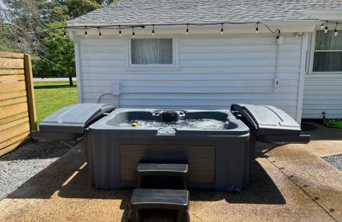 Carters Cottage Hot Tub, Fire Pit, Cozy Views - Foto 47