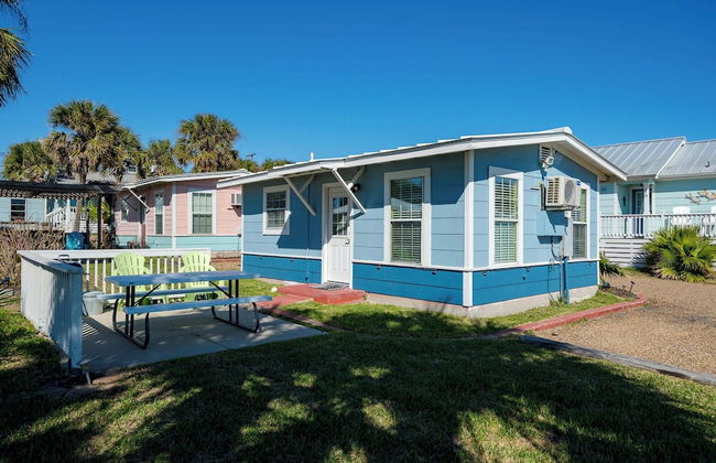 Rockport Redfish Cottage by Miss Kitty’s - Foto 4