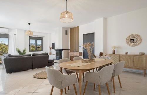 Sol Luxury Apartment - close to the beach with a private heated mini pool - Foto 22