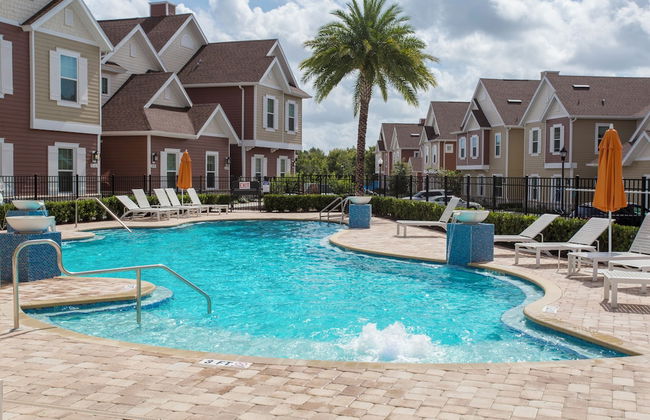 Gorgeous 4 Bedroom Family Friendly Close to Disney 7573 - Foto 47