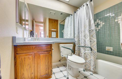 Near Golfing and Green Spaces Florence Family Home! - Foto 15