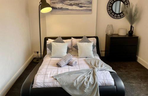 Casa Lobo's Beautiful Suites Apartment 1 free offroad parking - Foto 22