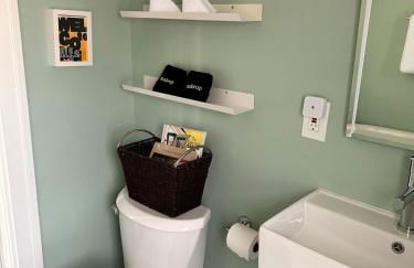 Near Downtown Midtown and Corktown - Photo 31