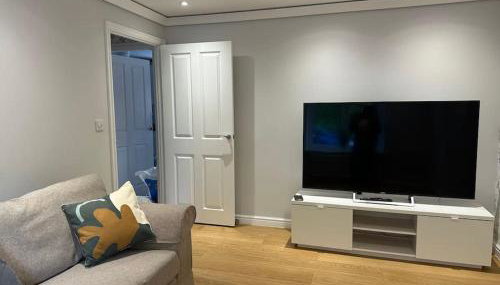 Stunning 4-Bedroom Home - Foto 1