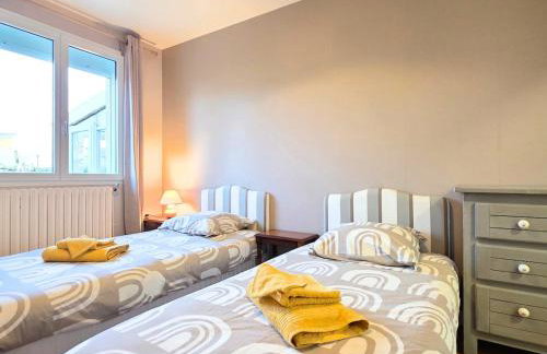 Le Pavillon, Maison Au Calme, Central et Confort - Foto 24