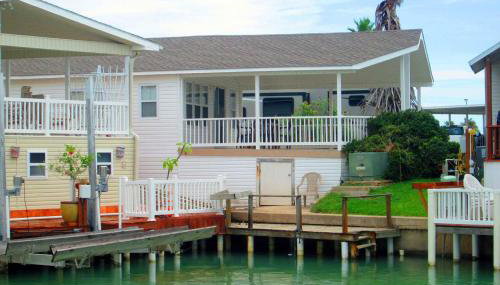 Long Island Village Unit 214 - Foto 2